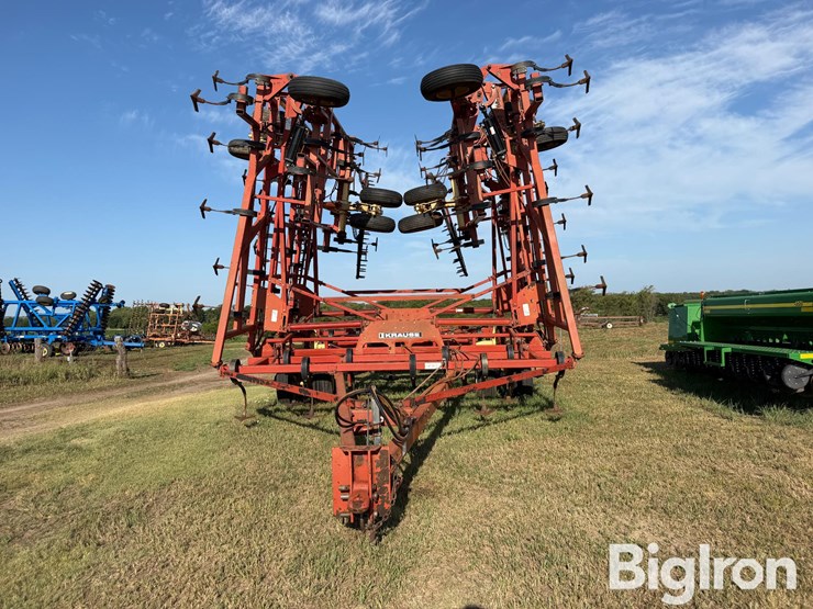krause-5654-field-cultivator-image-2