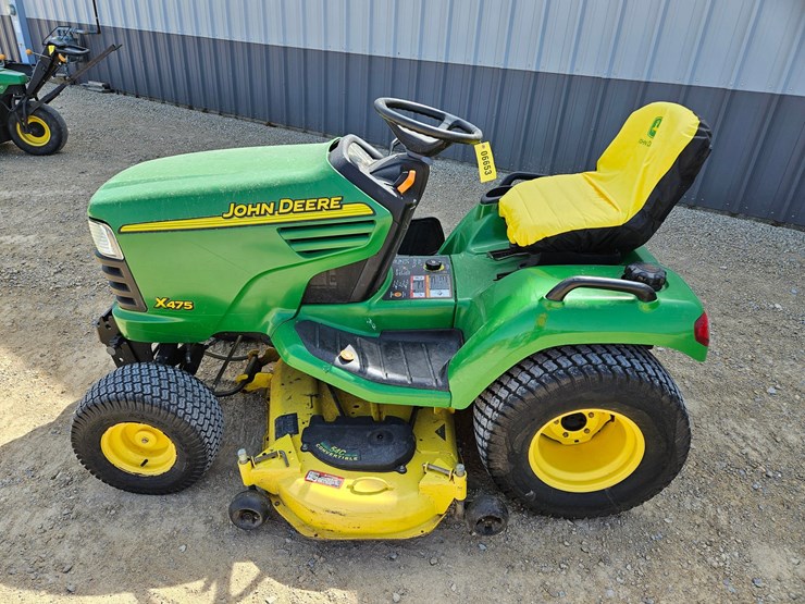 john-deere-x475-image-2