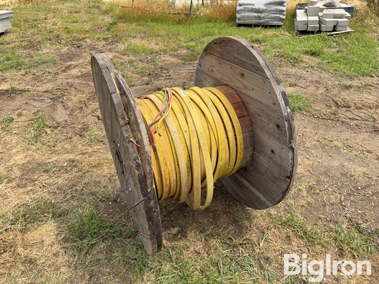 #4-awg-submersible-water-pump-wire-image-1