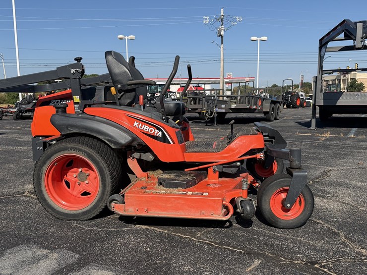 2017-kubota-zd1211-image-6
