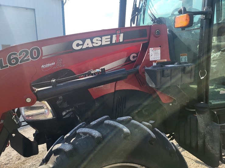 2016-case-ih-farmall-75c-image-17