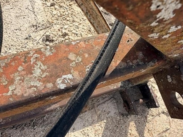 l3---3pt-bale-spear-attachment-image-4