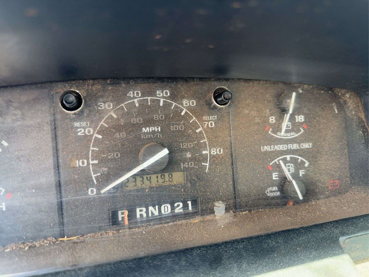 1996-ford-f250-xl-image-3