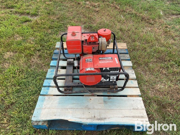 homelite-2750-watt-gas-generator-image-2