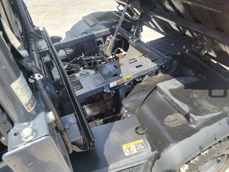 2016-kubota-rtv-x900-image-46