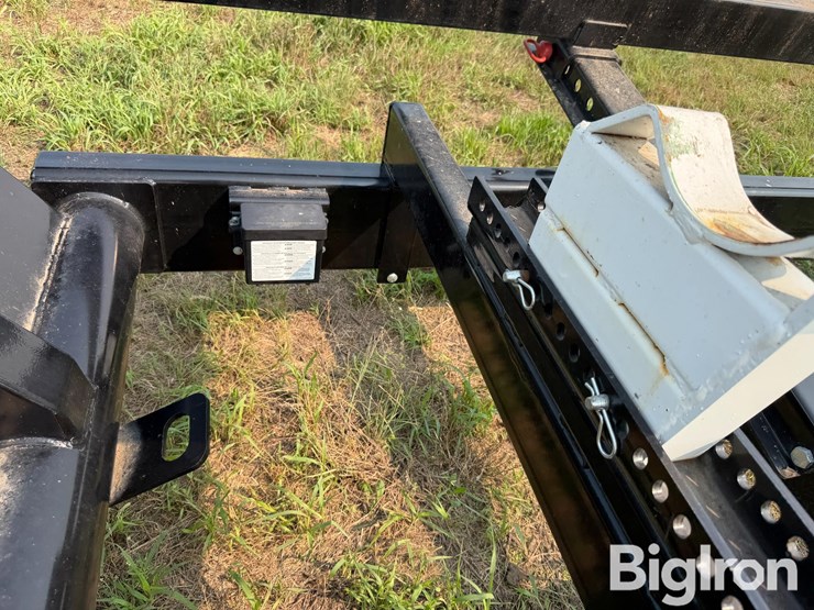 2024-duo-lift-dlt42xl-header-trailer-image-19