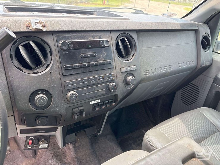 2012-ford-f250-image-17