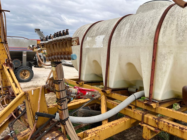 no-reserve-sprayer-nurse-tank-trailer-la02165-image-13
