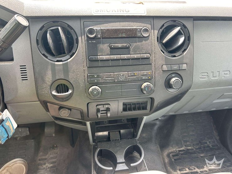 2015-ford-f350-image-15