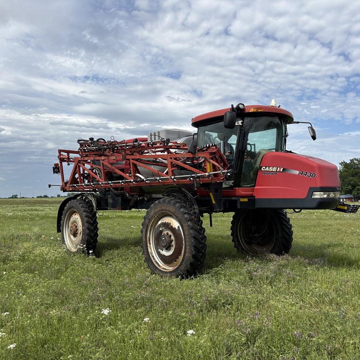 2014 CASE IH PATRIOT 4430