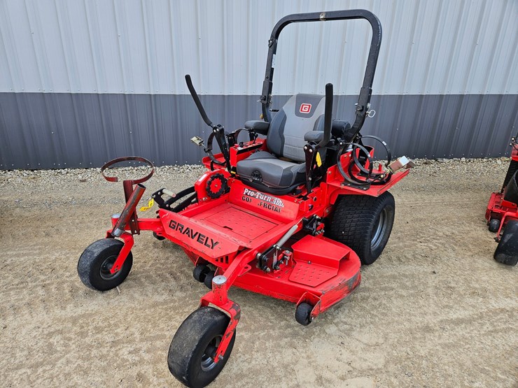 gravely-proturn-460-image-1