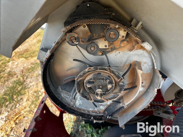 2011-case-ih-1230-image-19