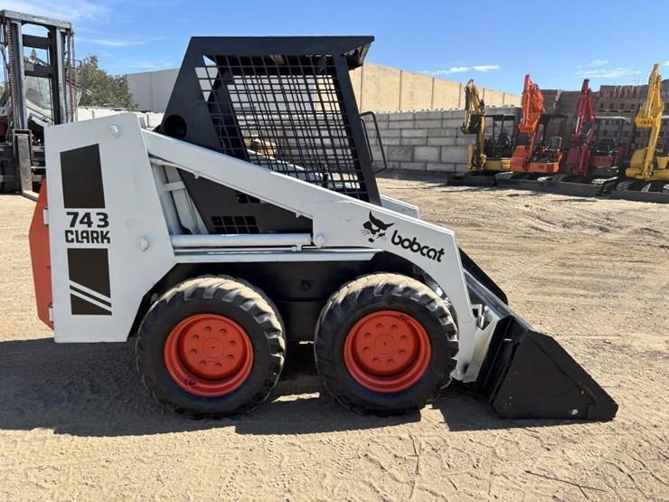 bobcat-743-image-7