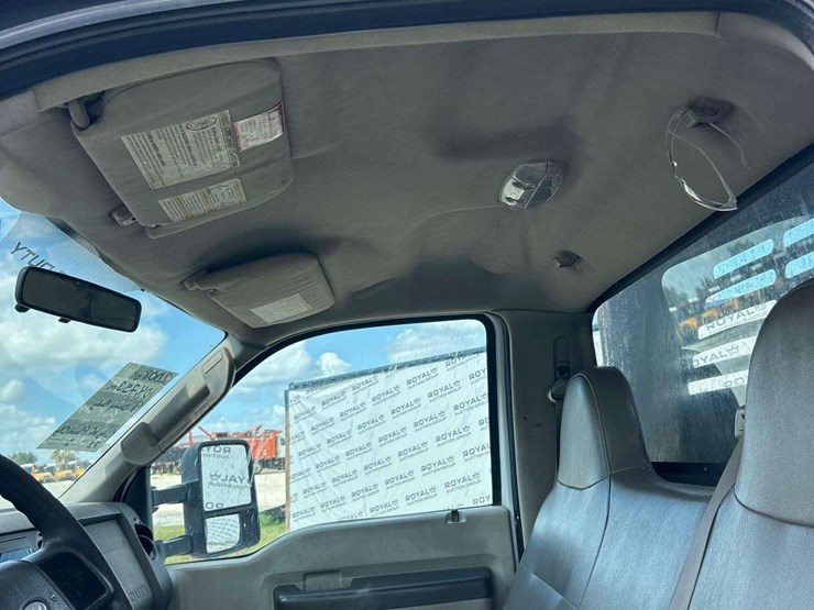 2008-ford-f350-image-24