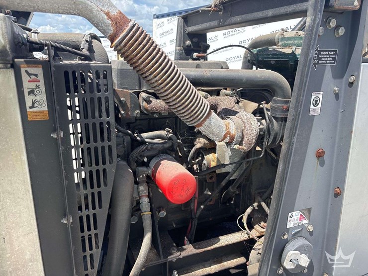 2012-magnum-power-mtp4500-4in-towable-dry-prime-trash-pump-image-14
