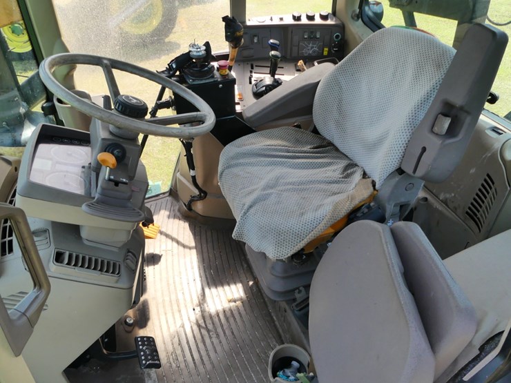 john-deere-6110m-image-17