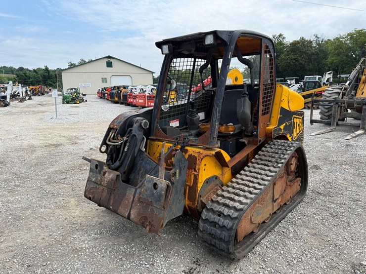 2004-jcb-190-image-8