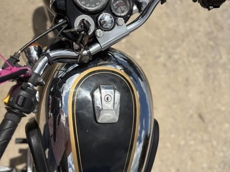 sl--2009-royal-enfield-bullet-500-es-image-14