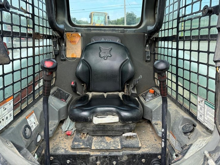 2018-bobcat-t550-image-19