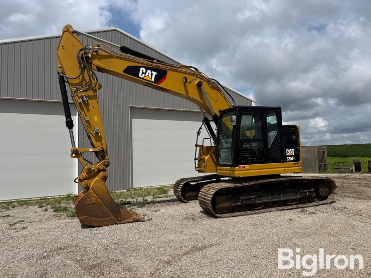 2019-caterpillar-325flcr-image-1