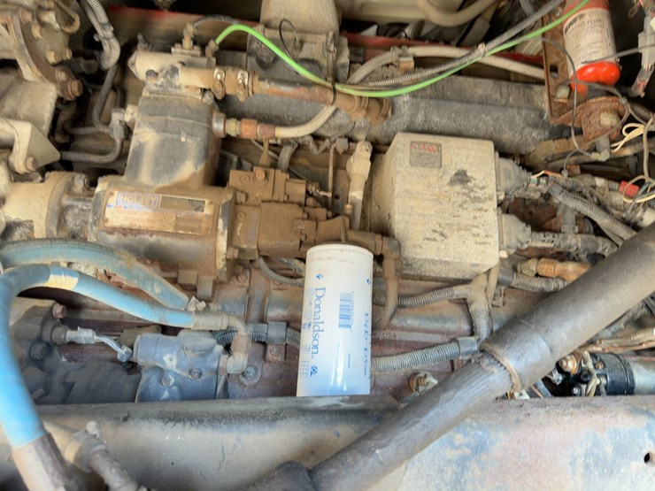 1996-ford-ltl9000-image-10