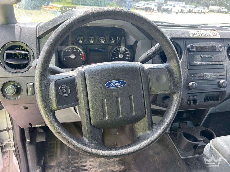 2015-ford-f350-image-13