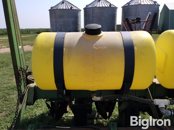 john-deere-7000-image-16