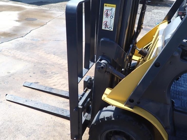 nissan-kcph02a25pv-forklift-image-8