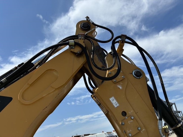2008-caterpillar-430e-image-16