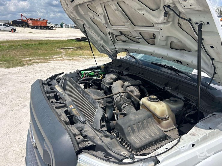 2015-ford-f350-image-9