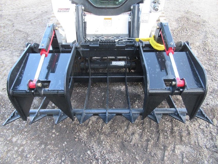 wildcat-74"-heavy-duty-skid-steer-root-grapple-image-3