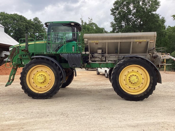 2020-john-deere-r4045-image-8