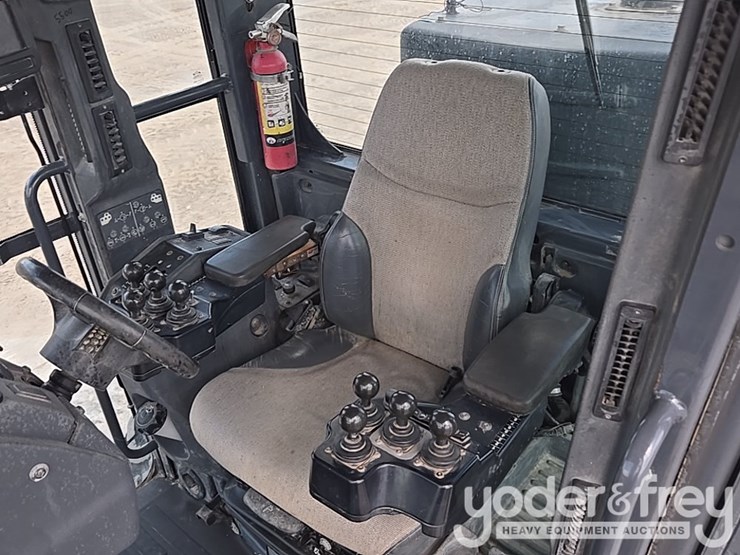 2012-deere-670gp-image-68