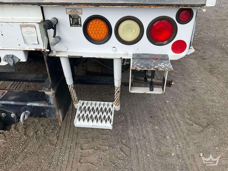 2013-international-durastar-4300-image-25