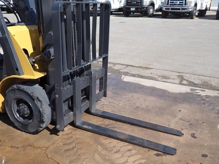 nissan-kcph02a25pv-forklift-image-6