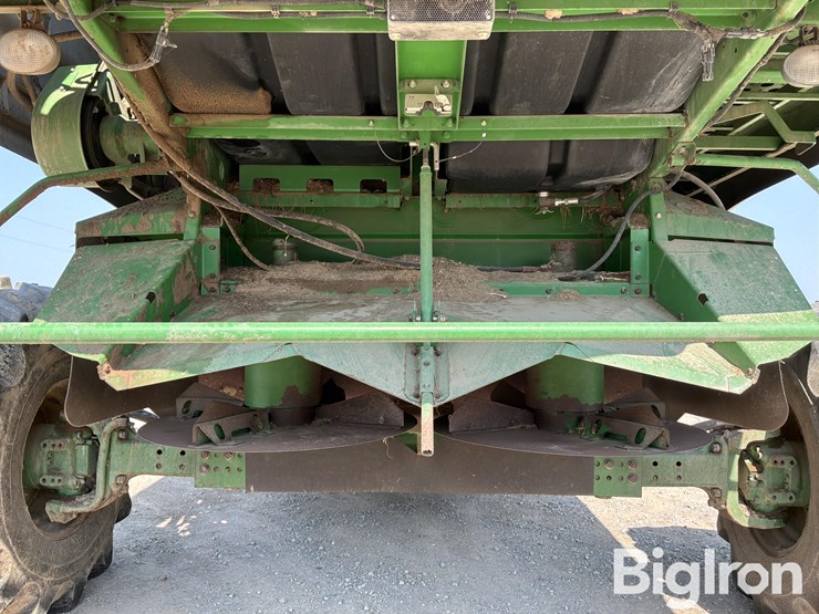 2010-john-deere-9770-sts-image-12