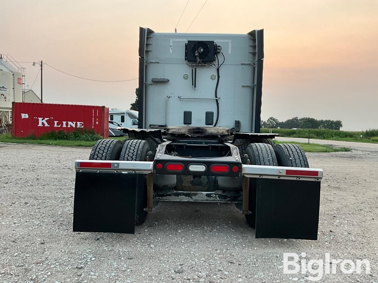 2016-peterbilt-579-image-6