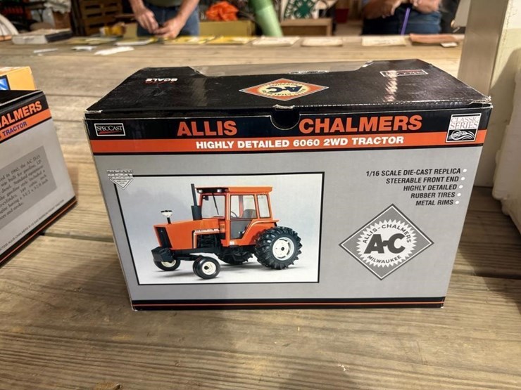 speccast-allis-chalmers-highly-detailed-6060-2wd-image-4