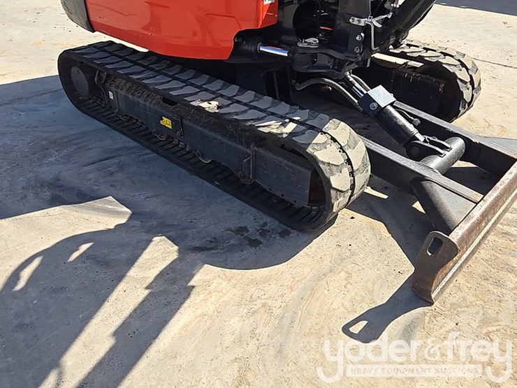 2023-kubota-kx033-4-image-13
