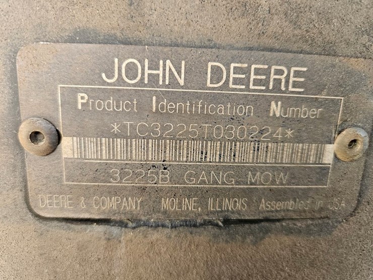 john-deere-3225b-image-25