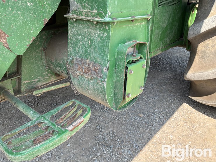 2010-john-deere-9770-sts-image-15