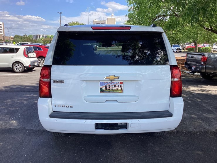 2017-chevrolet-tahoe-image-6
