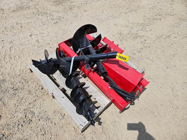 #6908-•-new-skid-steer-post-hole-digger-image-1