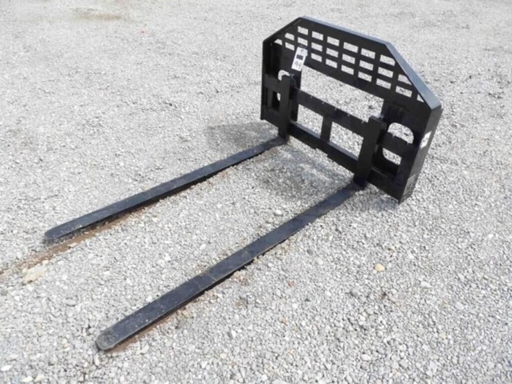 adjustable-5'-pallet-forks-image-1