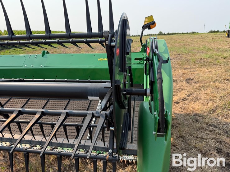 2024-john-deere-hd40f-image-12