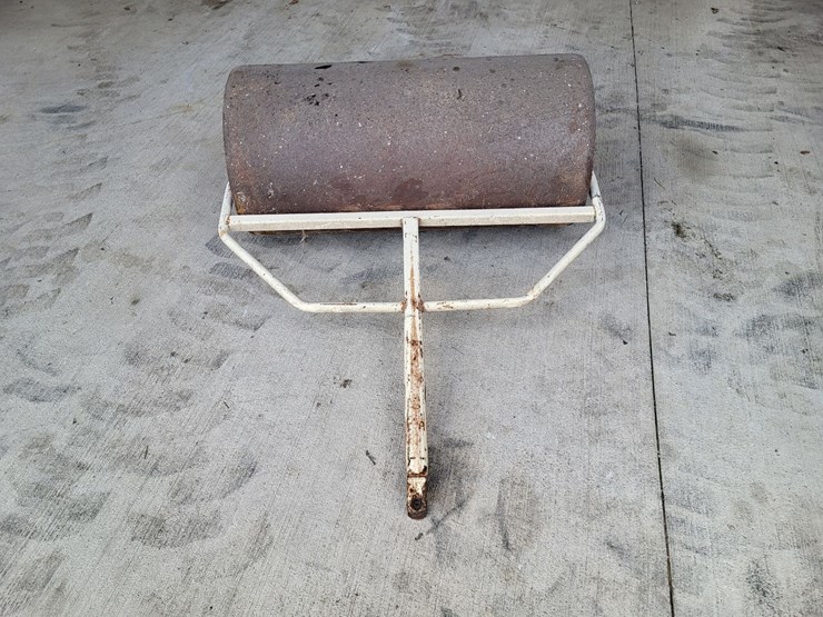sears-pull-behind-lawn-roller-image-8