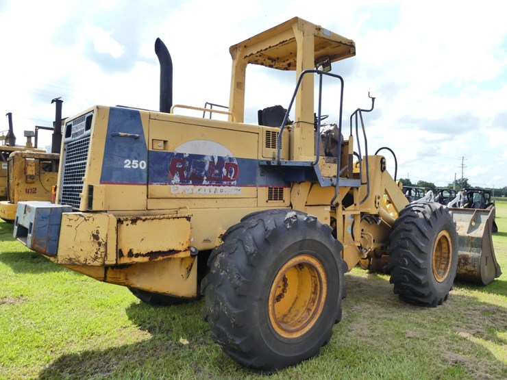 komatsu-wa250-image-3