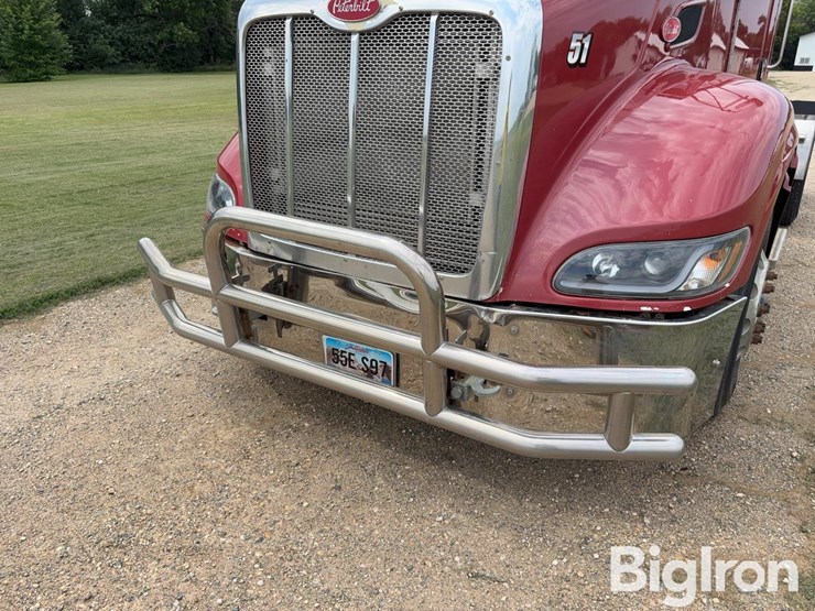 2010-peterbilt-386-image-10