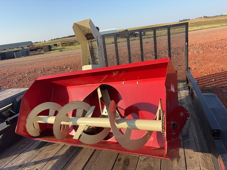butler-farmking-600-snowblower-image-1