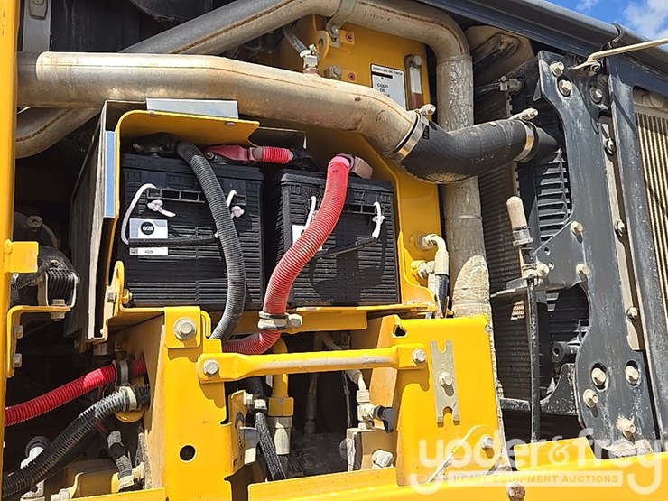 2012-deere-670gp-image-49